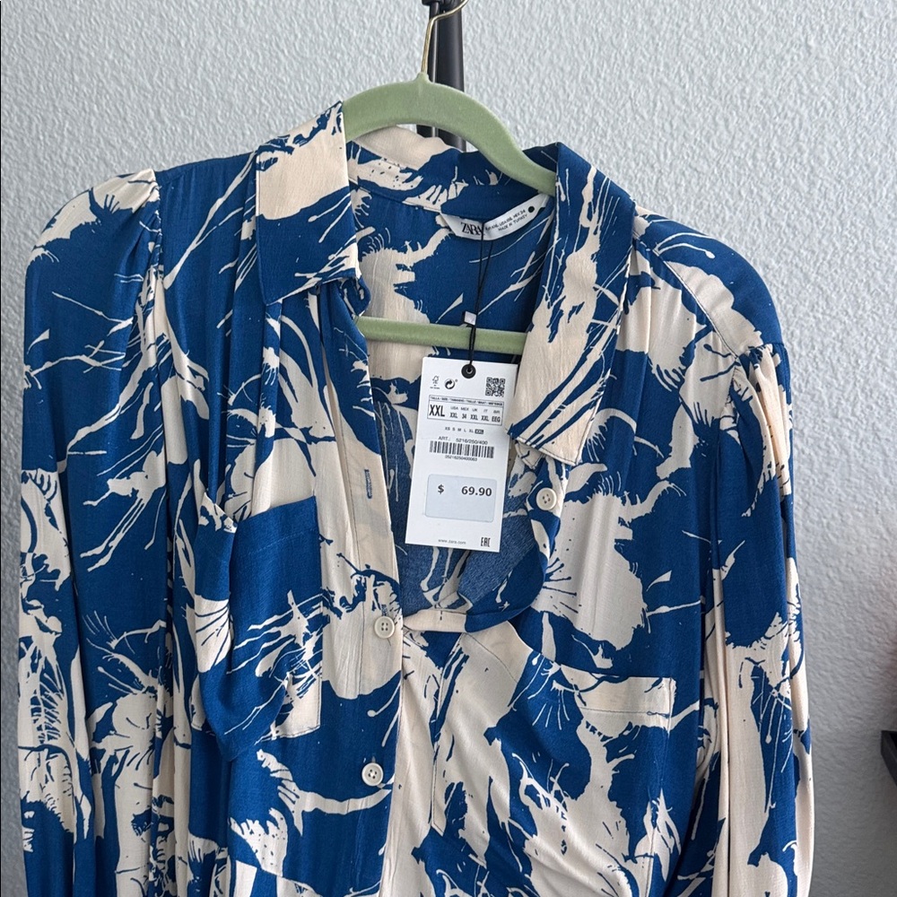 Brand new never worn Zara dress